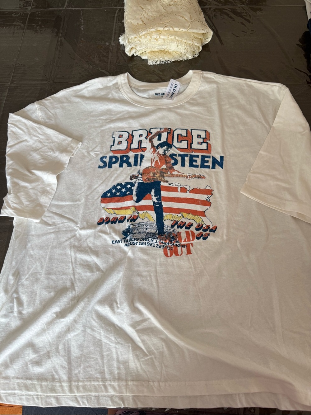 Old Navy White Bruce Springsteen Graphic Short-Sleeve Tee